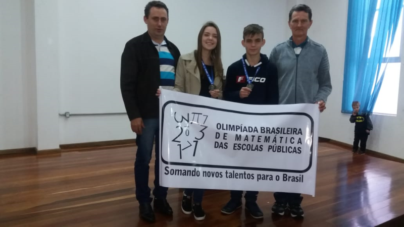 ALUNOS, PROFESSOR E SECRETARIA DE EDUCAÇÃO DE NOVA CANDELÁRIA FORAM PREMIADOS NA 13ª OBMEP 